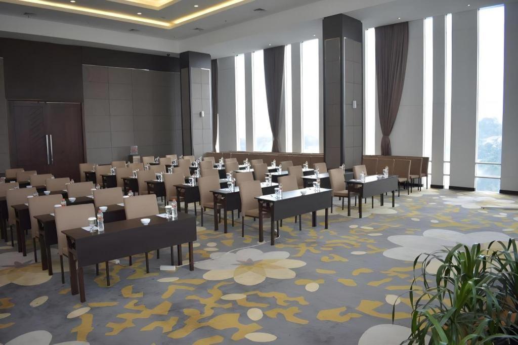 Bogor Valley Hotel Экстерьер фото