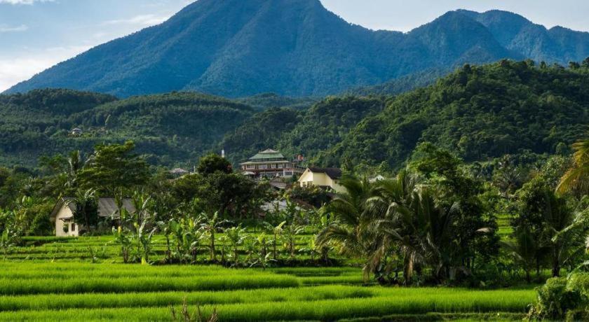 Bogor Valley Hotel Экстерьер фото